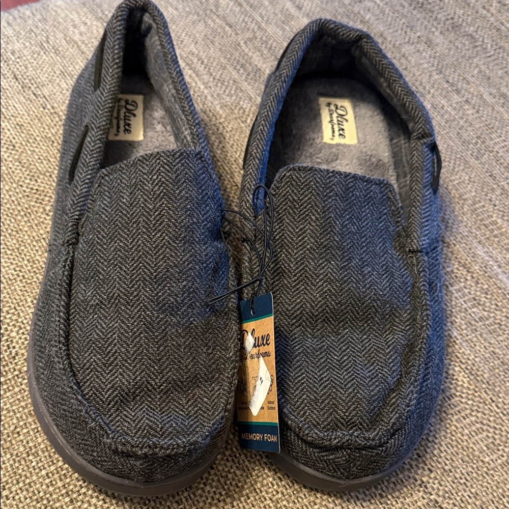 Dearfoams Men's Charcoal Slip-On Loafers